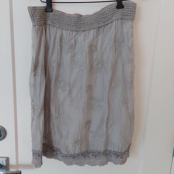 NICOLE SILK SKIRT  - Picture 1 of 8